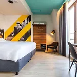 Park By Radisson מלון דירות פוזנן