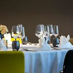 מלון דירות Park By Radisson 4*