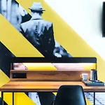 מלון דירות Park By Radisson 4*
