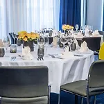 מלון דירות Park By Radisson פוזנן