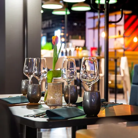 Park By Radisson Couette-café Poznań