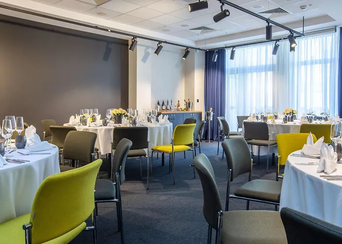 شقة فندقية Park By Radisson 4*