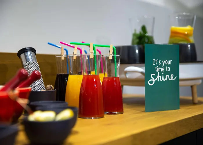 Park By Radisson بوزنان